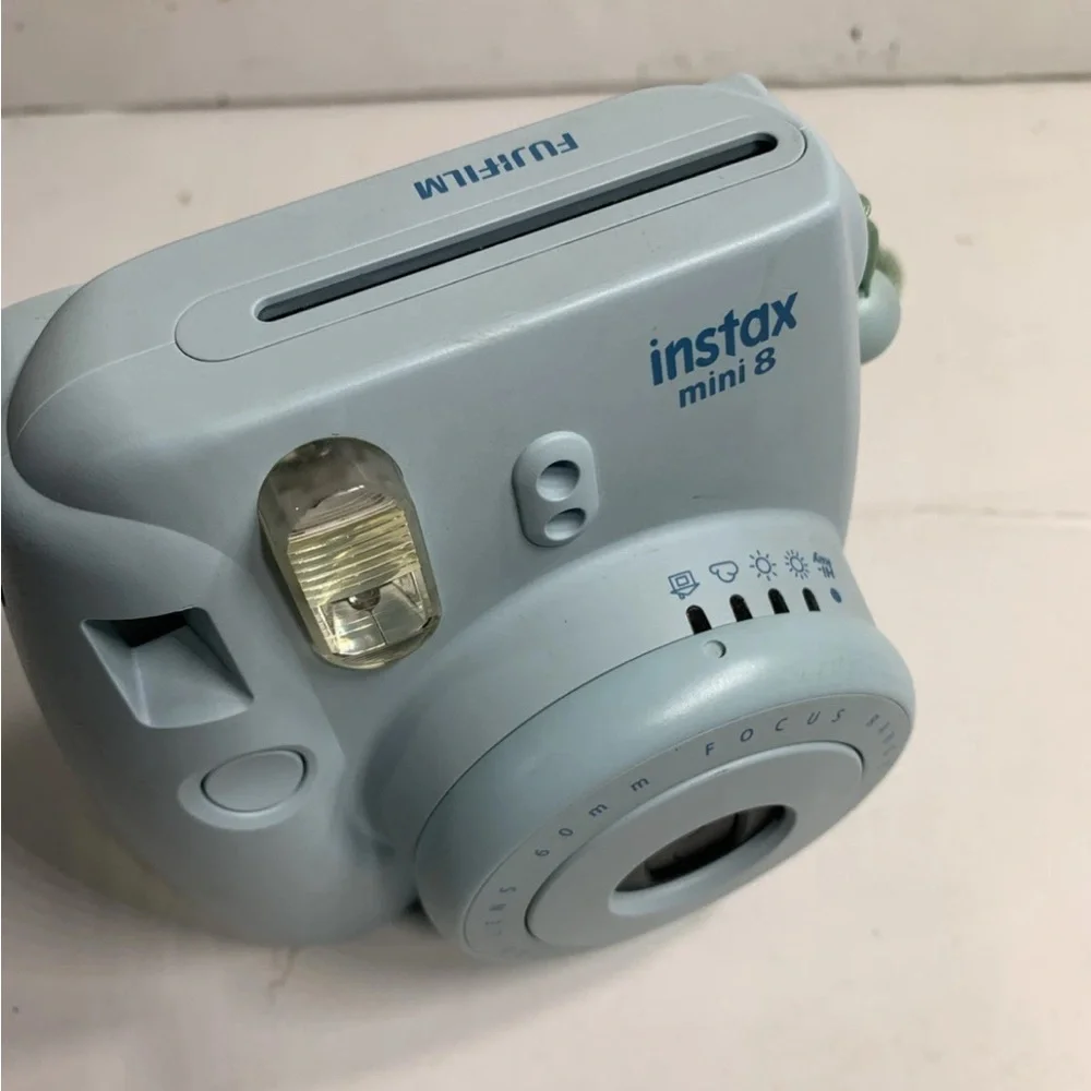 Fujifilm Instax Mini 8 Camera - Light Blue
